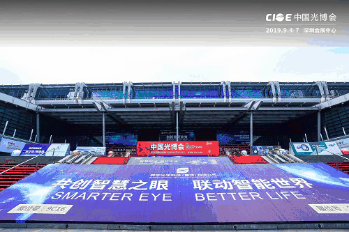 1568184736246207.gif gif.gif